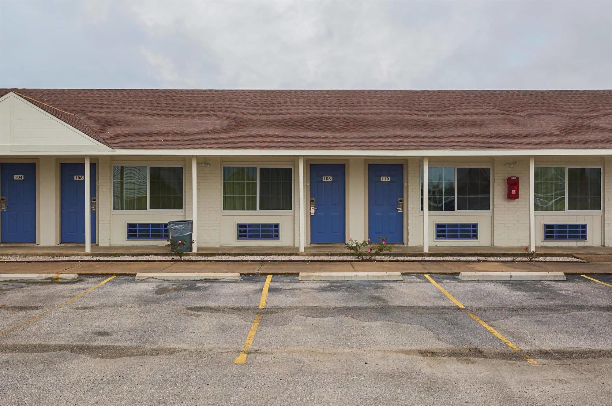 Motel 6-Madisonville, TX Eksteriør billede